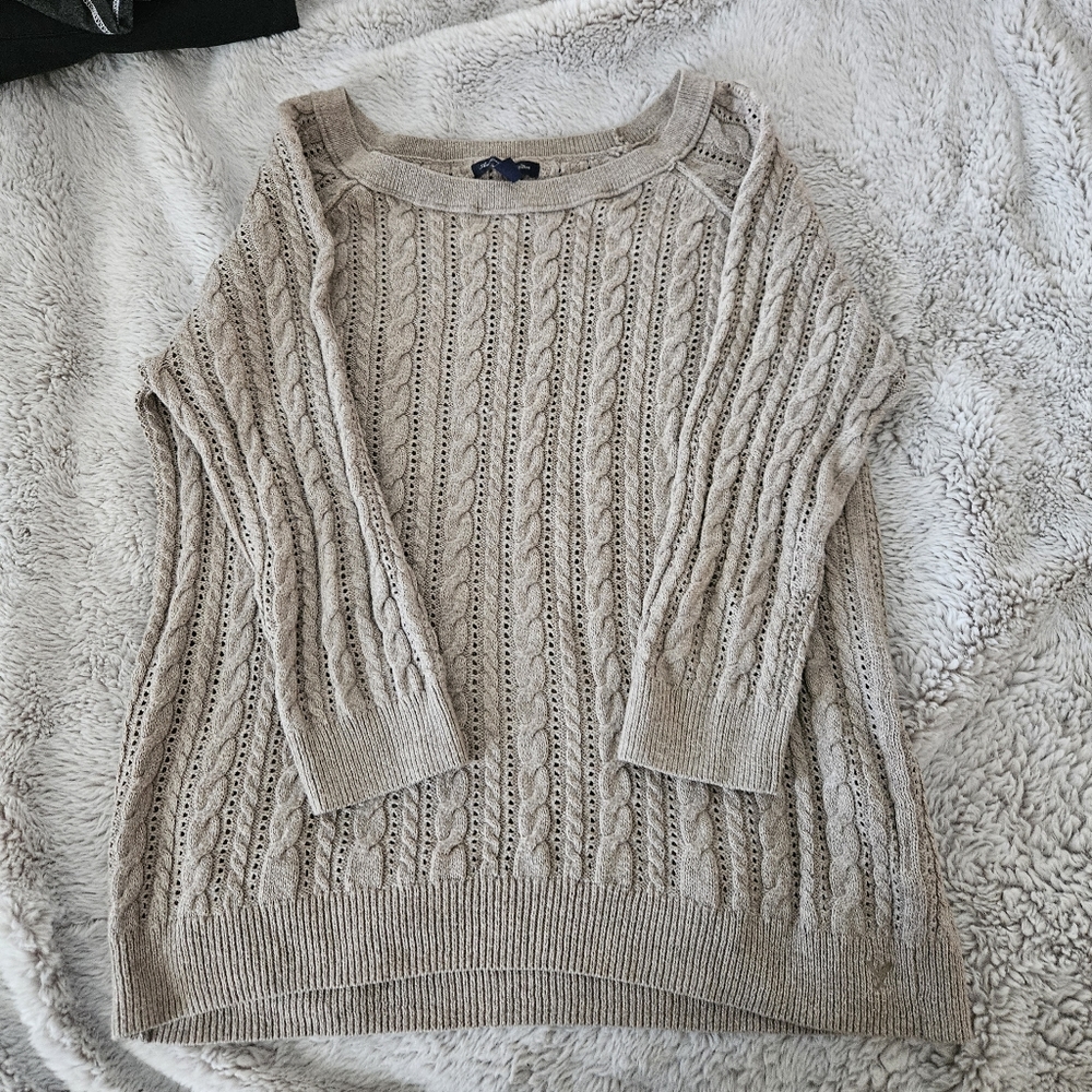 American Eagle Outfitters sweater